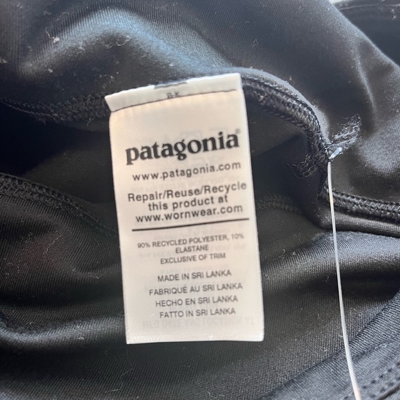 NWT Women’s Patagonia Lightweight Pack Out Crops 19”. Black. Size Small - Picture 8 of 8